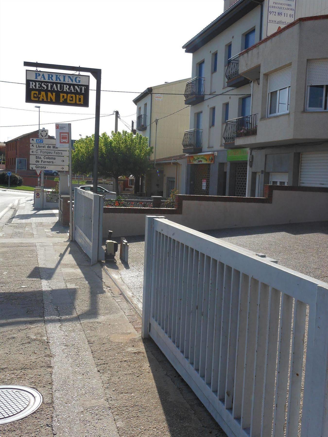 Hostal Can Pou Vidreres Luaran gambar